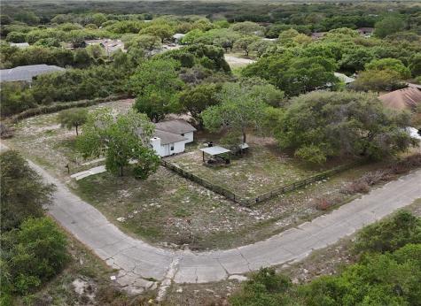 912 S 7th Street Aransas Pass TX 78336