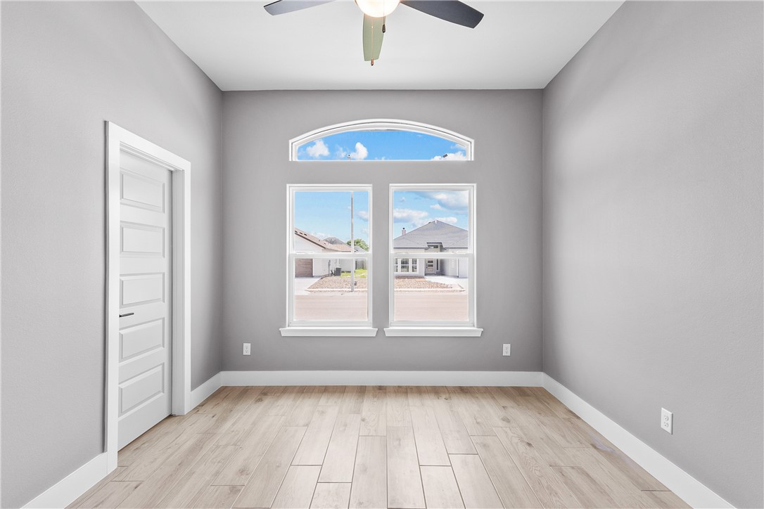 6854 La Salle Drive Corpus Christi TX 78414