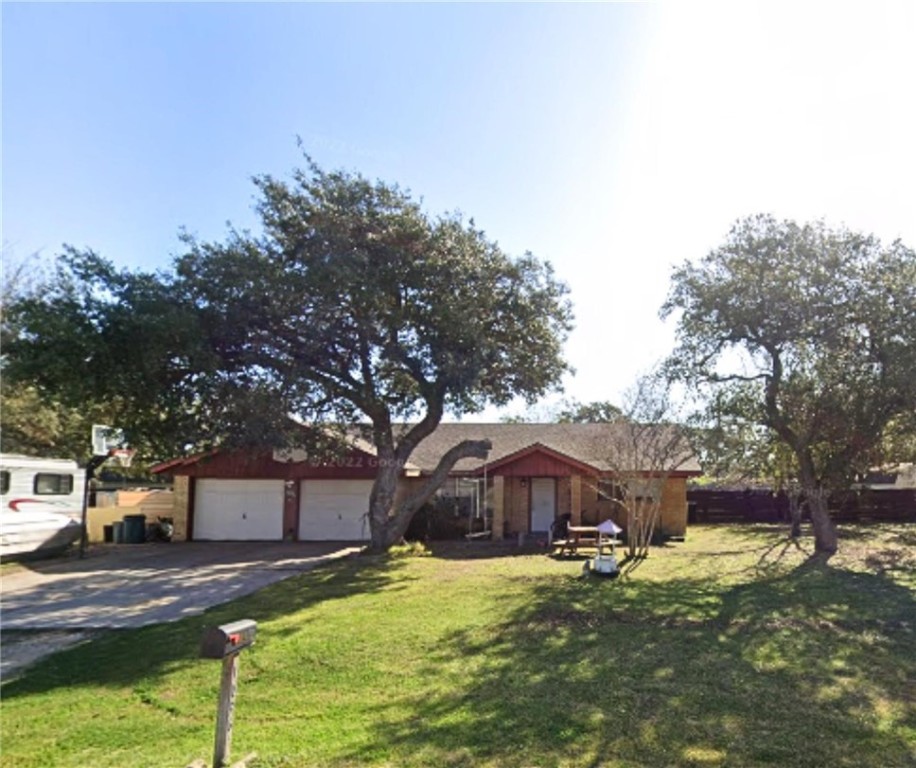 1036 Pine Avenue Rockport TX 78382