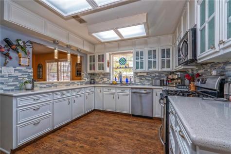 408 Grace Orange Grove TX 78372