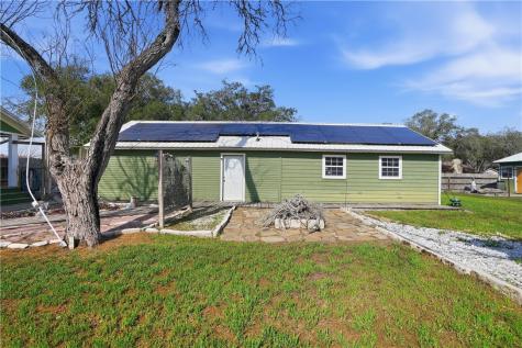 408 Grace Orange Grove TX 78372
