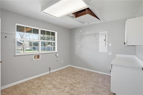 408 Grace Orange Grove TX 78372