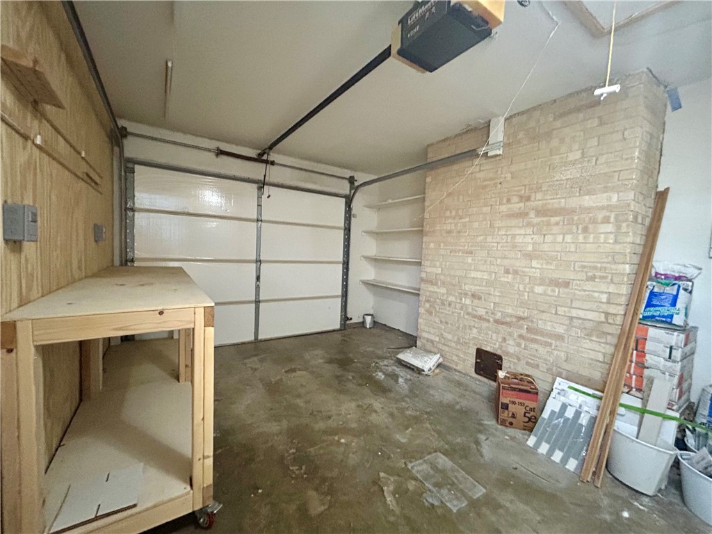 848 Oak Avenue Rockport TX 78382