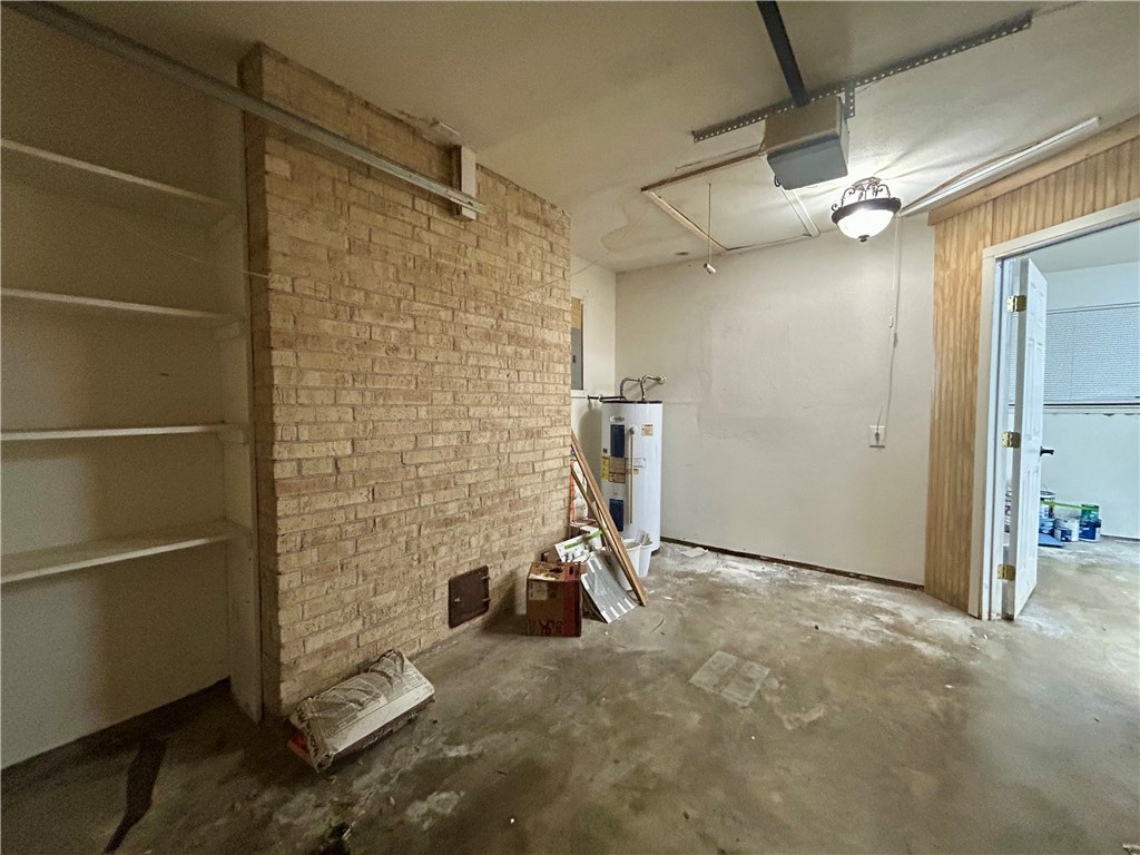 848 Oak Avenue Rockport TX 78382