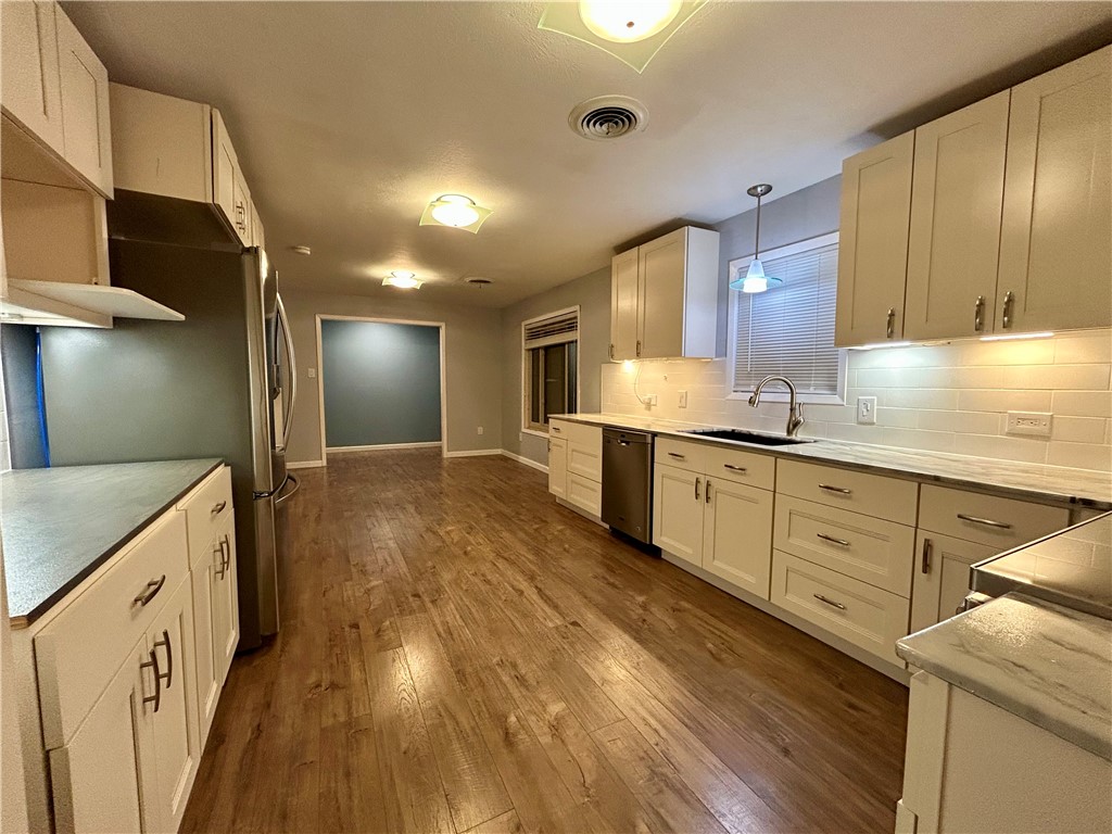 848 Oak Avenue Rockport TX 78382