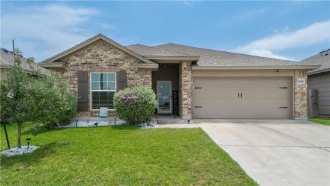 8009 Cormorant Drive Corpus Christi TX 78414