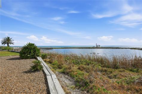 15 Old Cottage Beach Drive Rockport TX 78382
