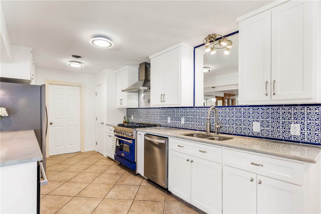 433 Cape Henry Drive Corpus Christi TX 78412