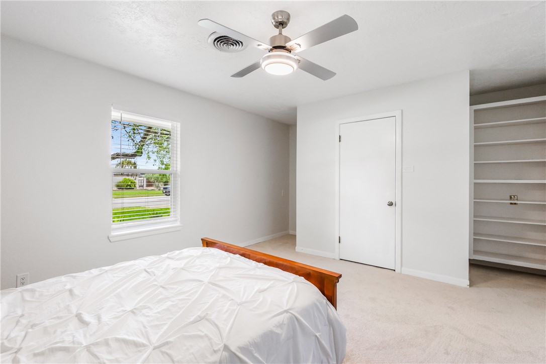 433 Cape Henry Drive Corpus Christi TX 78412
