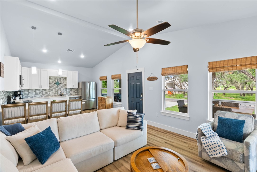 2311 S Bronte Street Rockport TX 78382