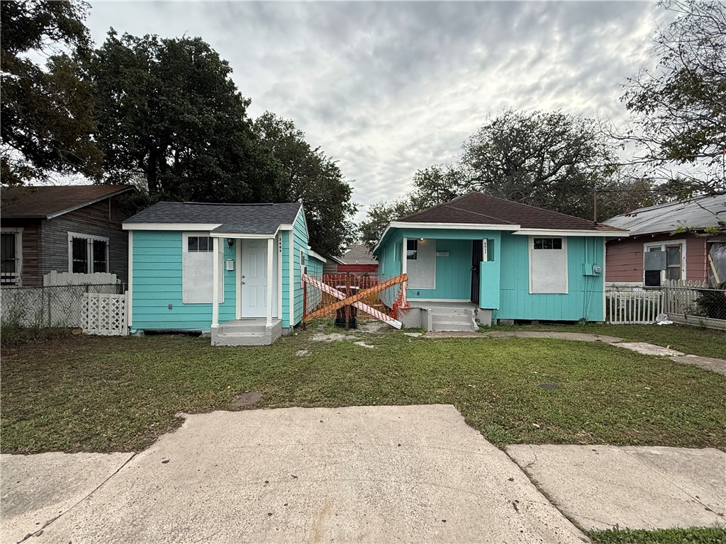 2411 Morris Street Corpus Christi TX 78405