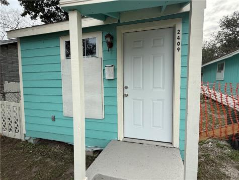 2411 Morris Street Corpus Christi TX 78405