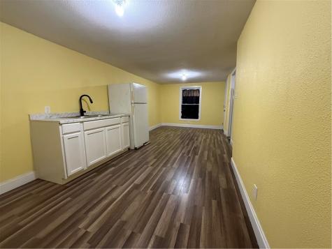 2411 Morris Street Corpus Christi TX 78405