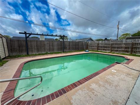 8113 Douglas Drive Corpus Christi TX 78409