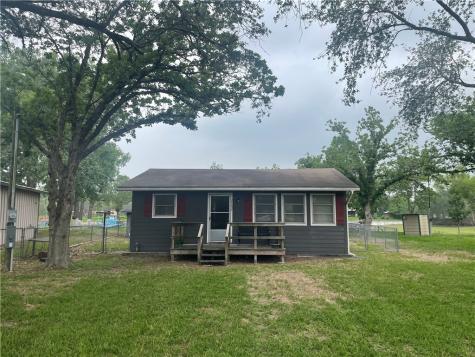 24857 Lakeview (CR 360) Mathis TX 78368
