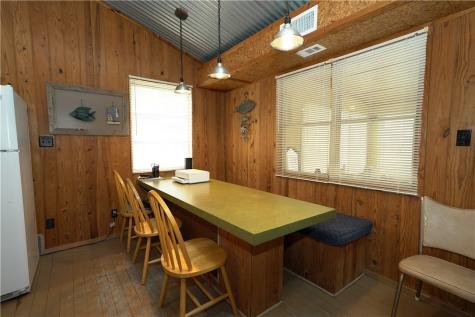 24857 Lakeview (CR 360) Mathis TX 78368