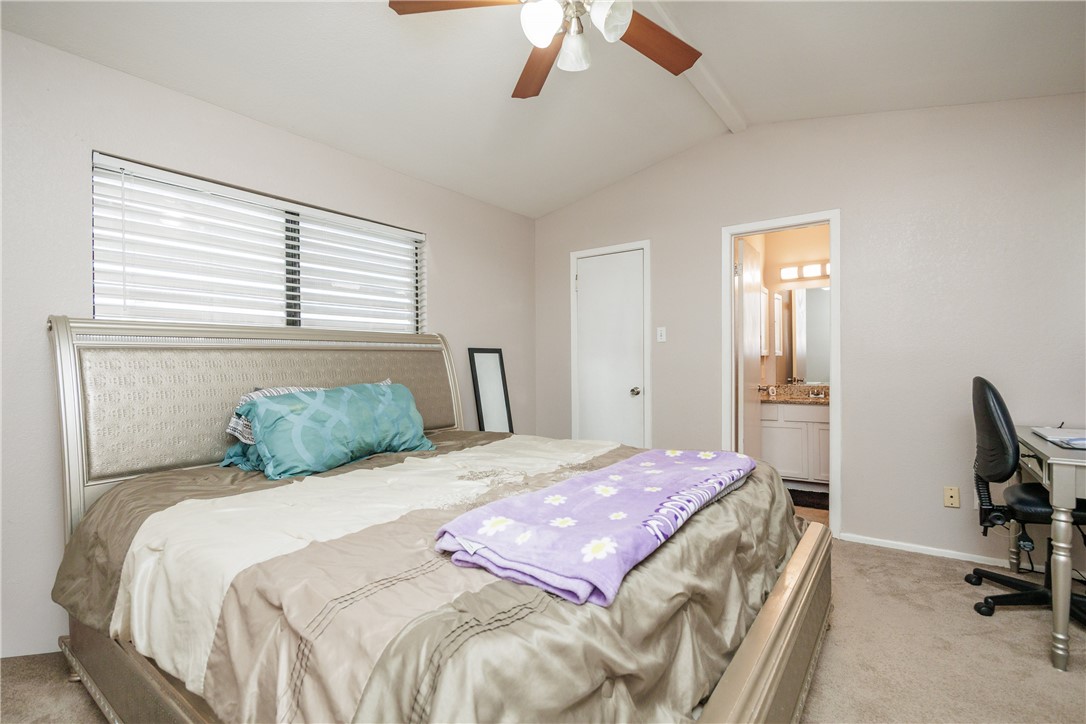 2705 Saint Joseph E Corpus Christi TX 78418