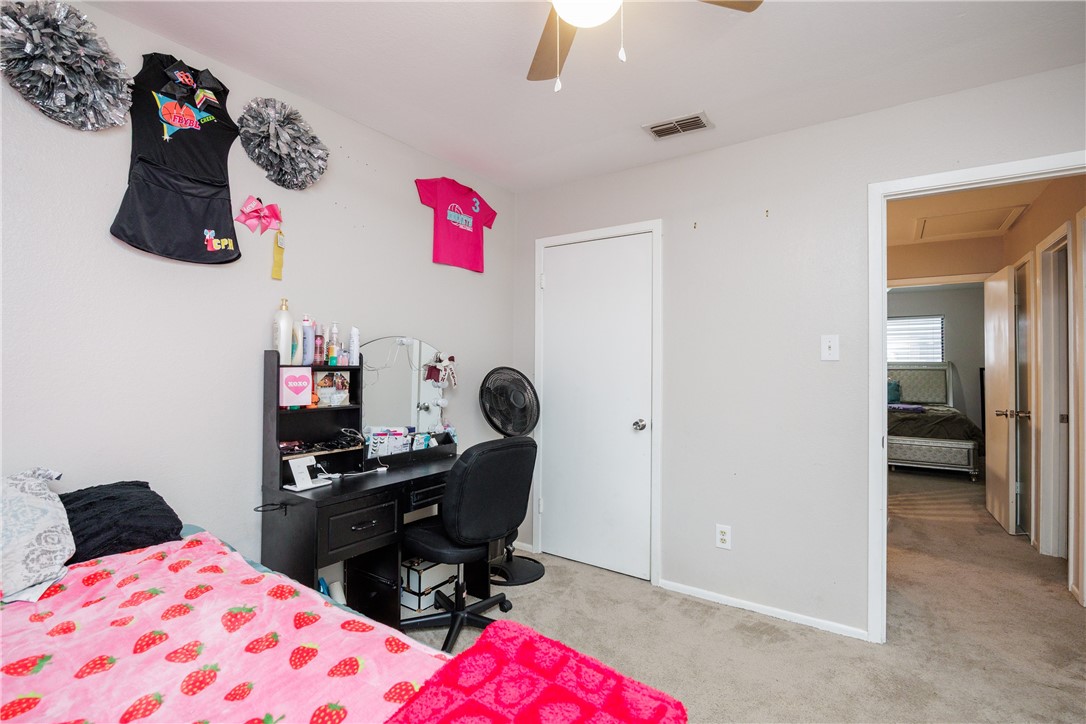 2705 Saint Joseph E Corpus Christi TX 78418
