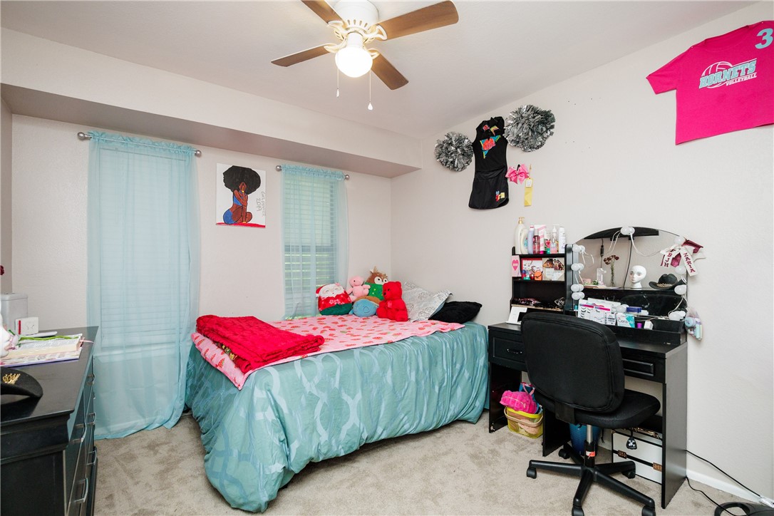2705 Saint Joseph E Corpus Christi TX 78418