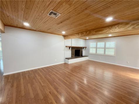 2005 Bay Avenue Rockport TX 78382