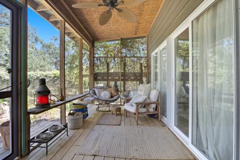 1908 Glass Avenue Rockport TX 78382