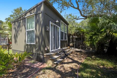 1908 Glass Avenue Rockport TX 78382