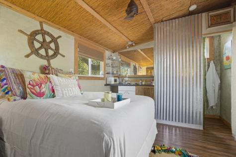 1908 Glass Avenue Rockport TX 78382