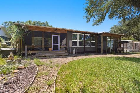 1908 Glass Avenue Rockport TX 78382