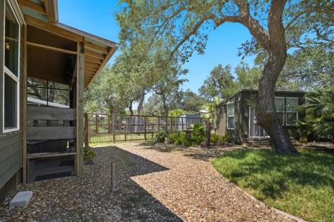 1908 Glass Avenue Rockport TX 78382