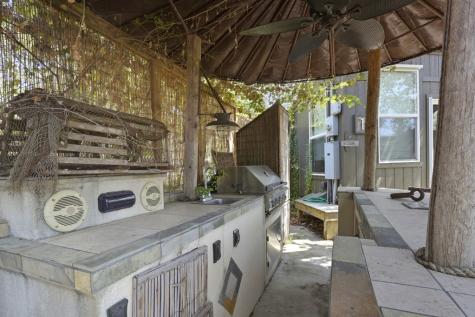 1908 Glass Avenue Rockport TX 78382