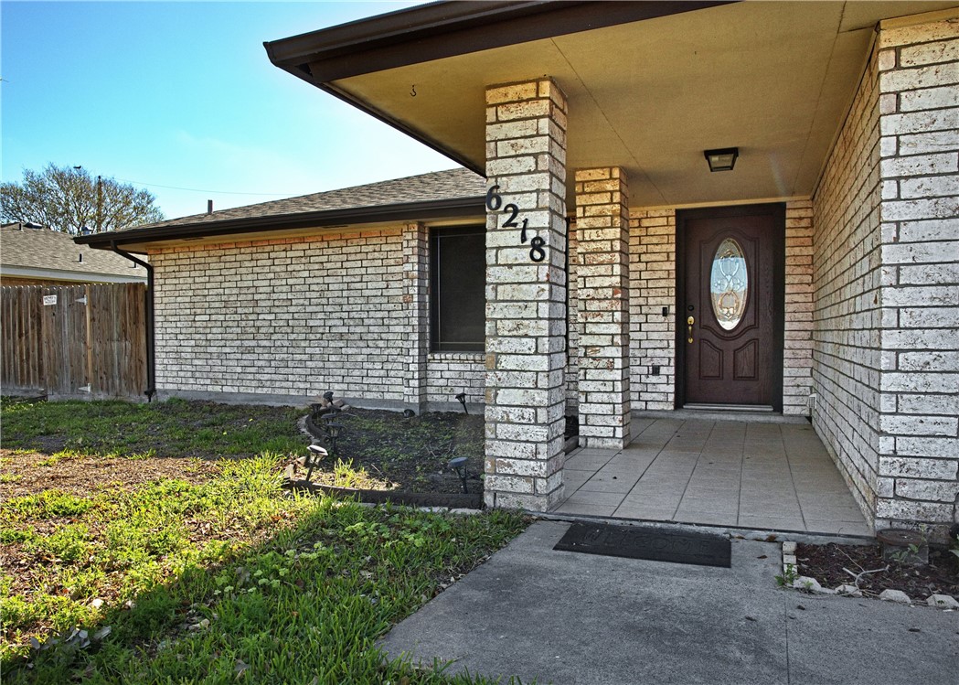 6218 Brewton Drive Corpus Christi TX 78415