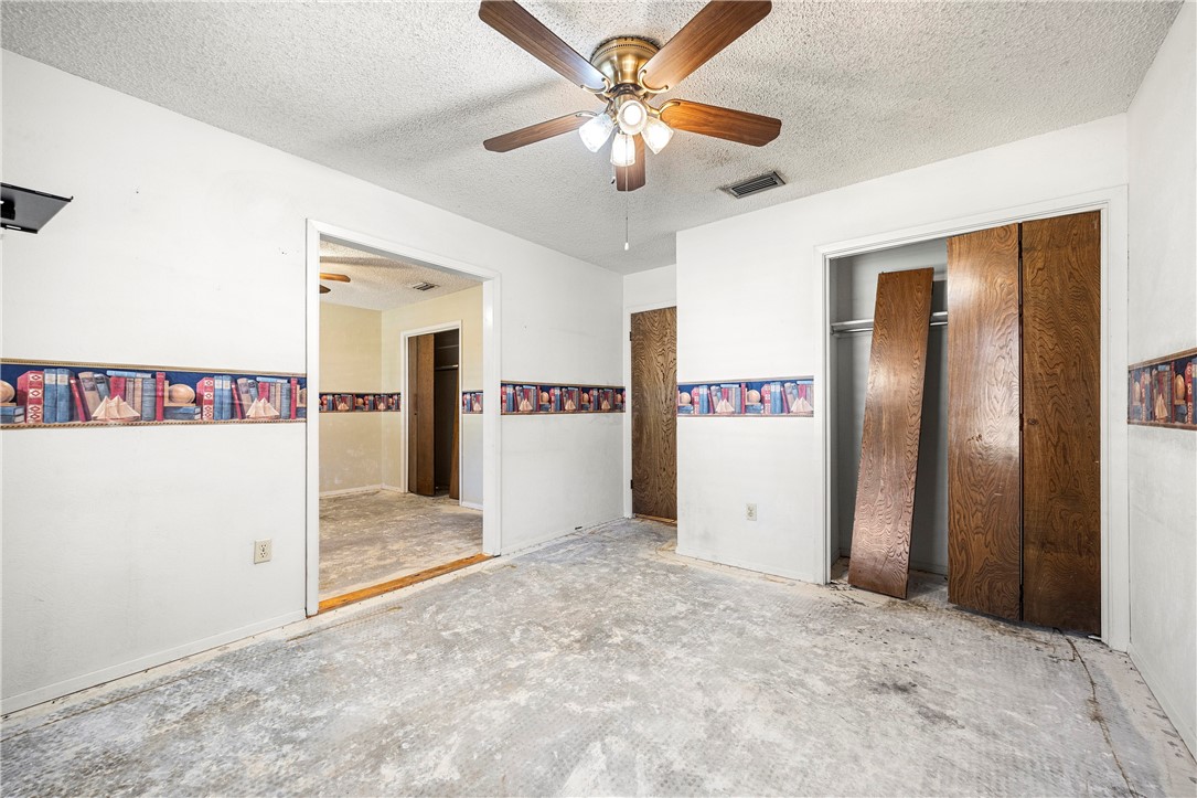 1205 Clarion Drive Corpus Christi TX 78412