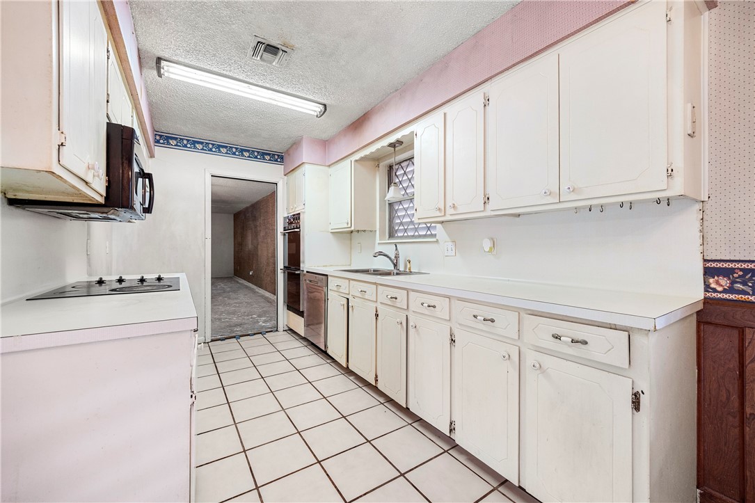 1205 Clarion Drive Corpus Christi TX 78412