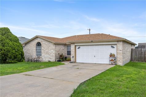 711 Aurora Street Bishop TX 78343