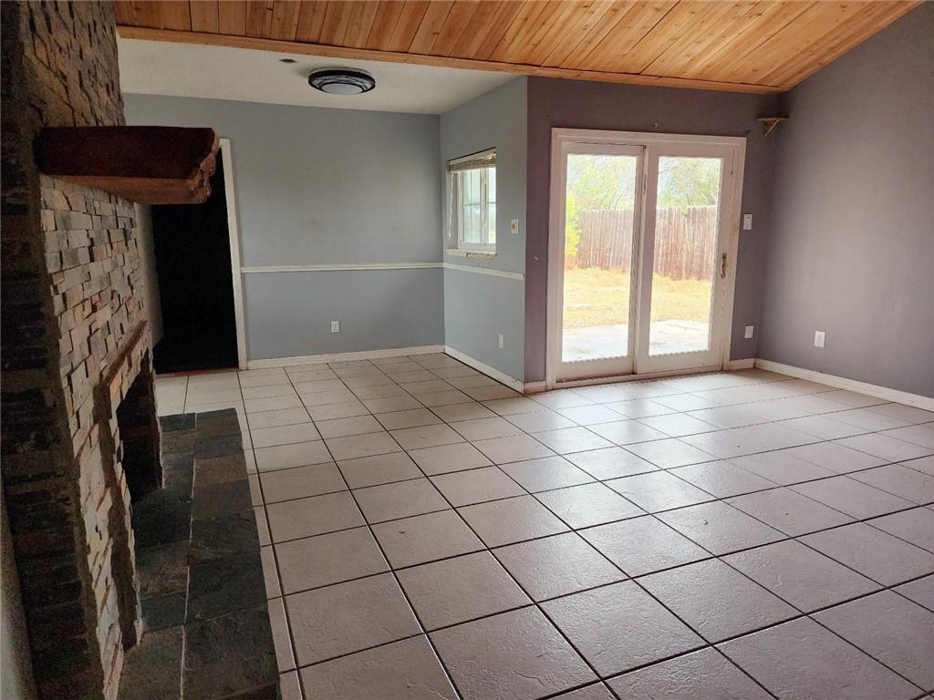 3334 Otranto Drive Corpus Christi TX 78418