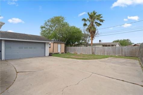 913 Pyramid Drive Corpus Christi TX 78412