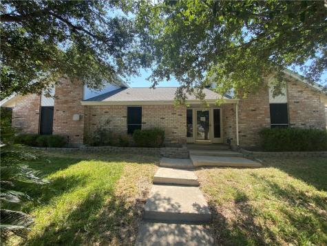 1505 Skyline Drive Portland TX 78374