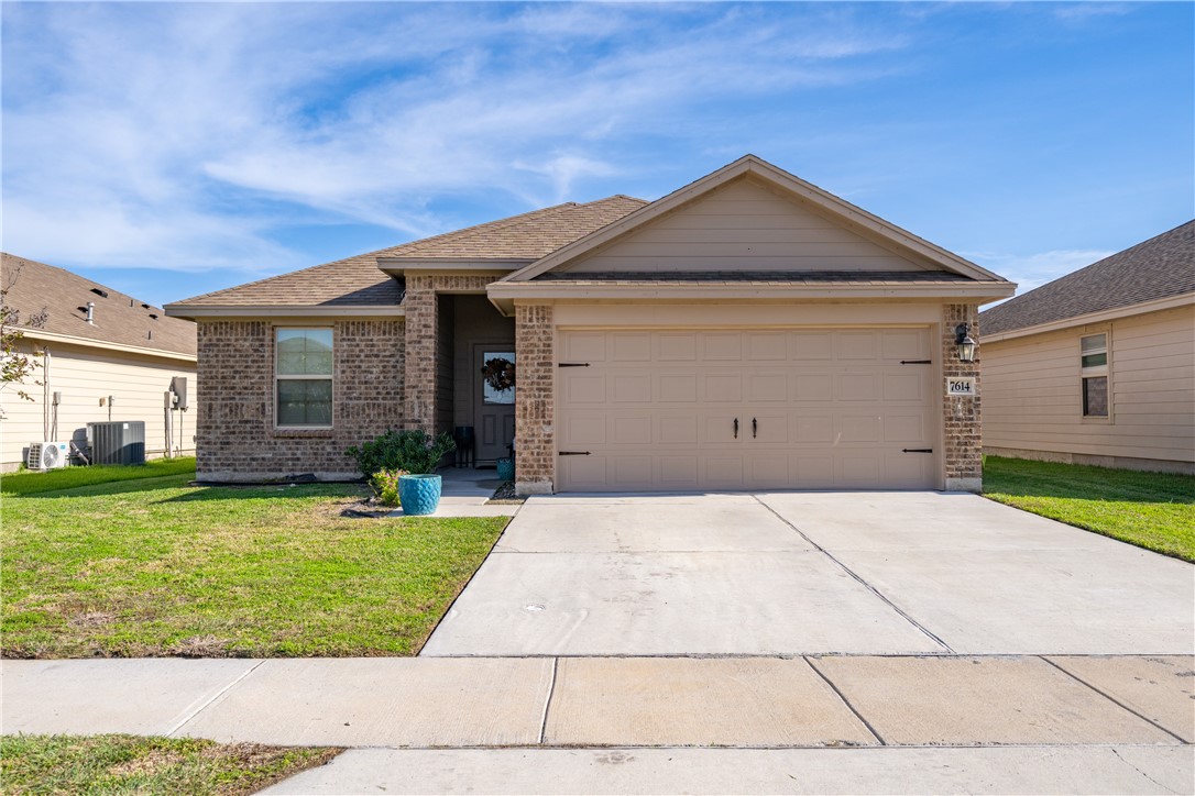7614 Lasso Drive Corpus Christi TX 78414