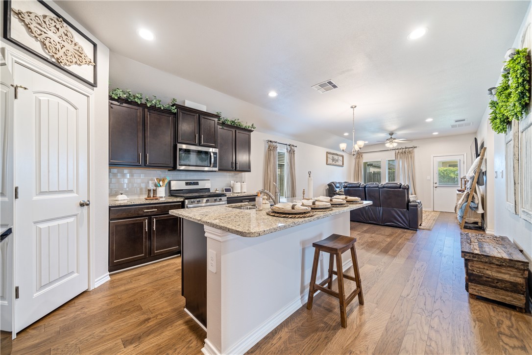 7614 Lasso Drive Corpus Christi TX 78414