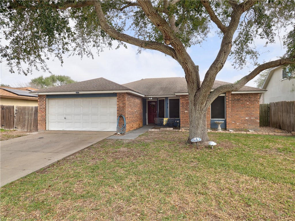 918 Saint Christopher Street Corpus Christi TX 78418