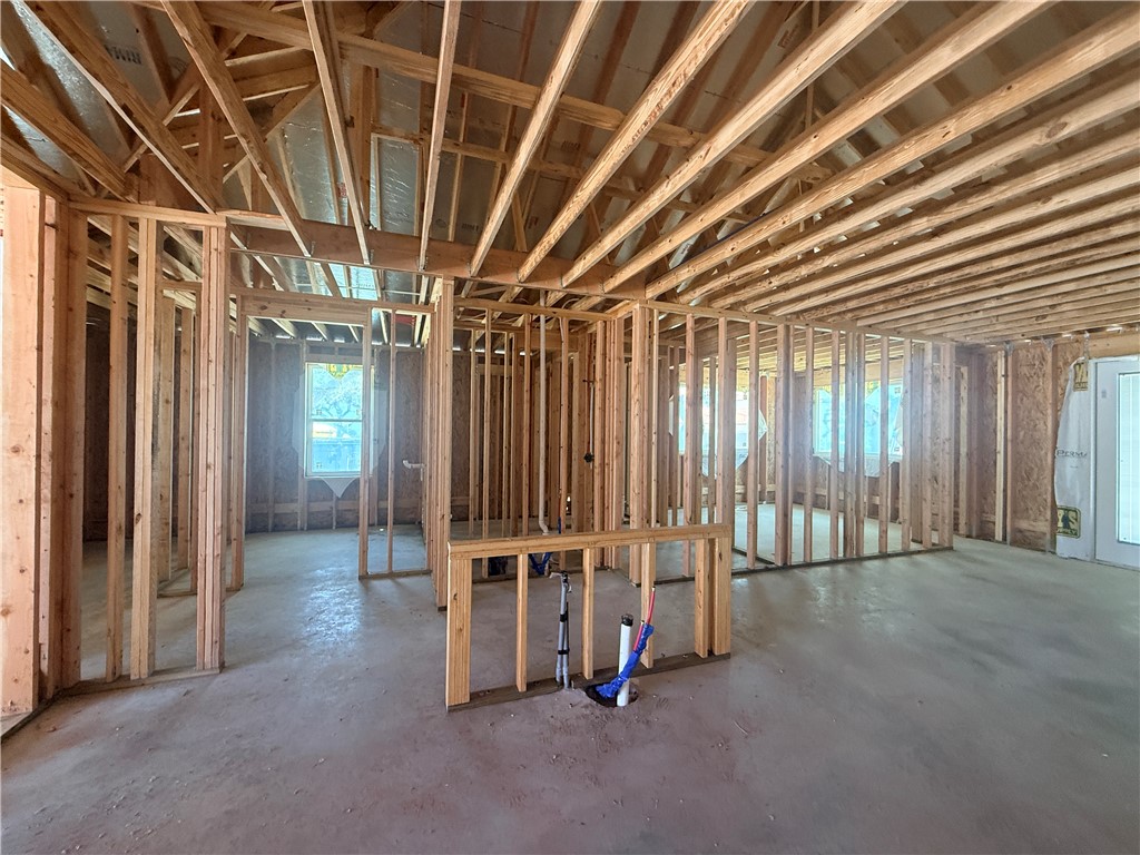 2106 Royal Oaks Rockport TX 78382