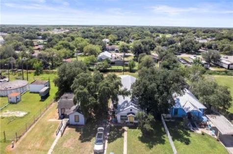 229 SW 1st Street Premont TX 78375