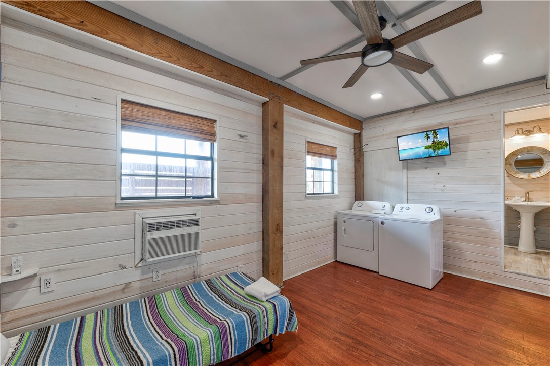 1338 Ross Avenue Port Aransas TX 78373