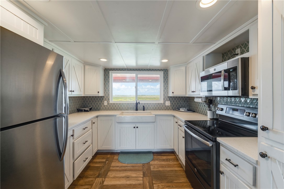 1338 Ross Avenue Port Aransas TX 78373