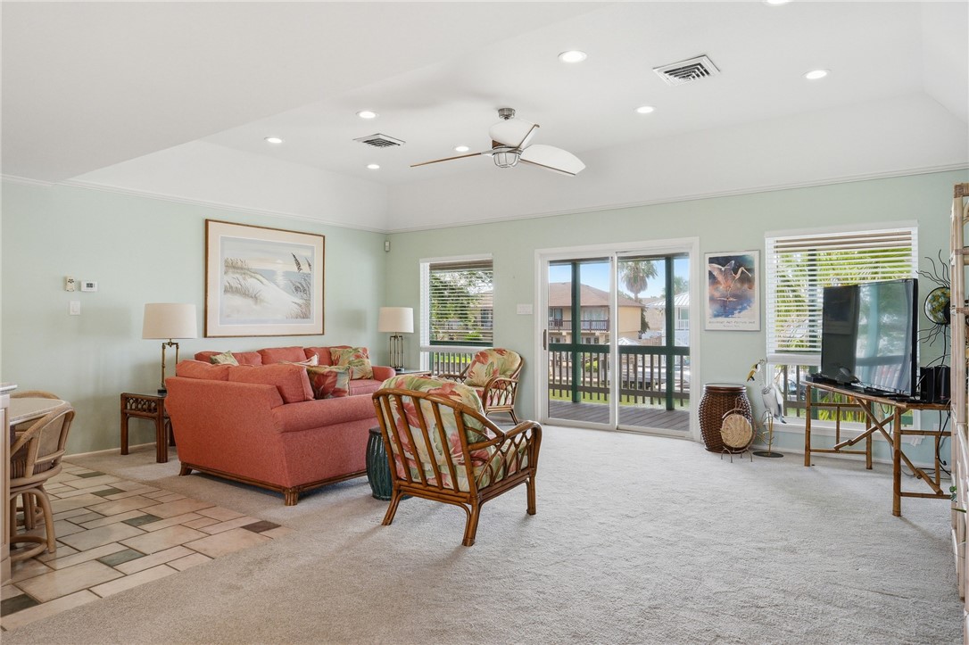 10 Catalina Drive Rockport TX 78382