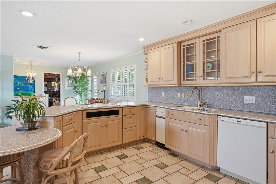 10 Catalina Drive Rockport TX 78382
