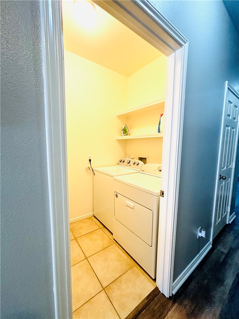 14878 Granada Drive 304 Corpus Christi TX 78418