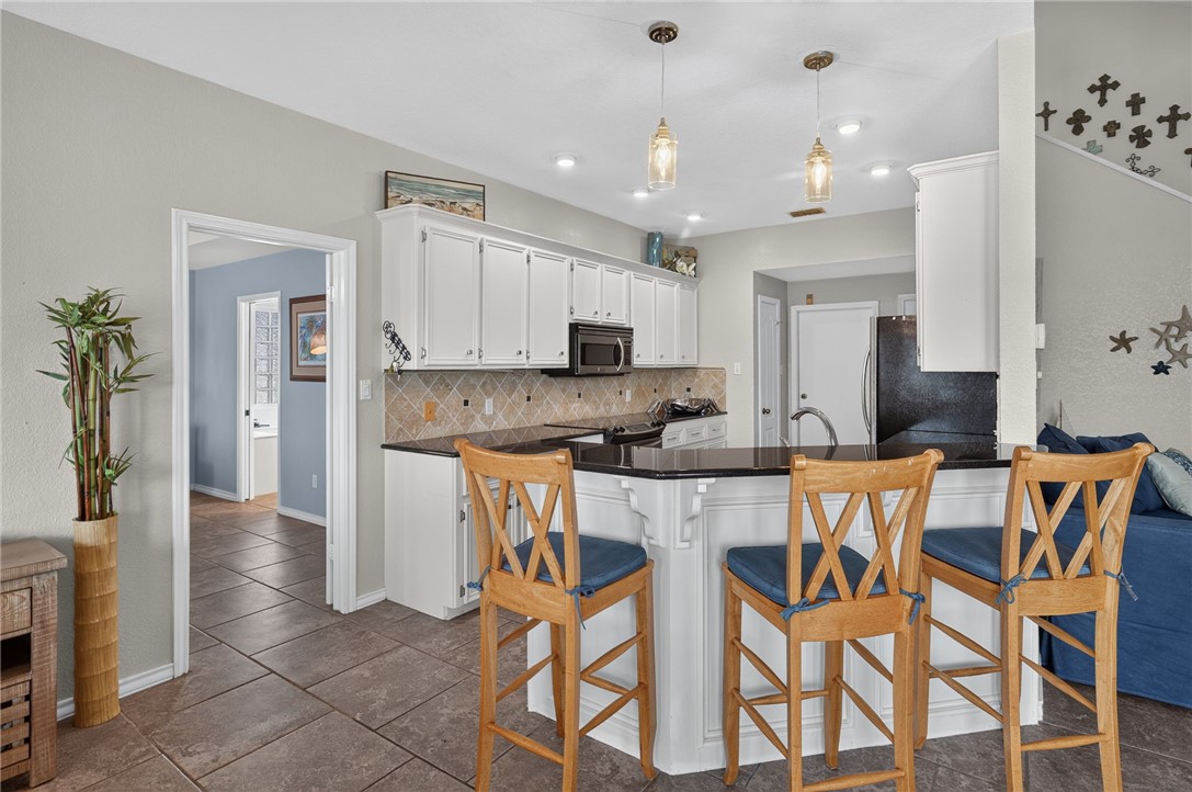 13722 Cayo Cantiles Street Corpus Christi TX 78418