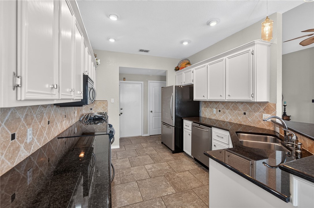 13722 Cayo Cantiles Street Corpus Christi TX 78418