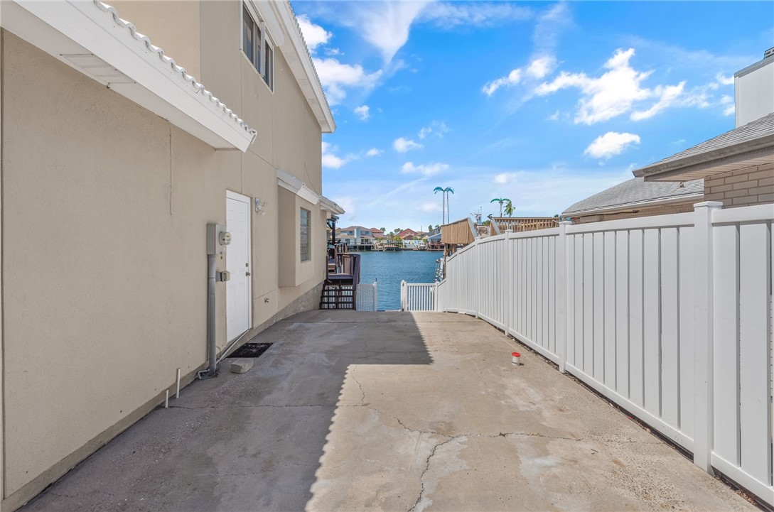 13722 Cayo Cantiles Street Corpus Christi TX 78418